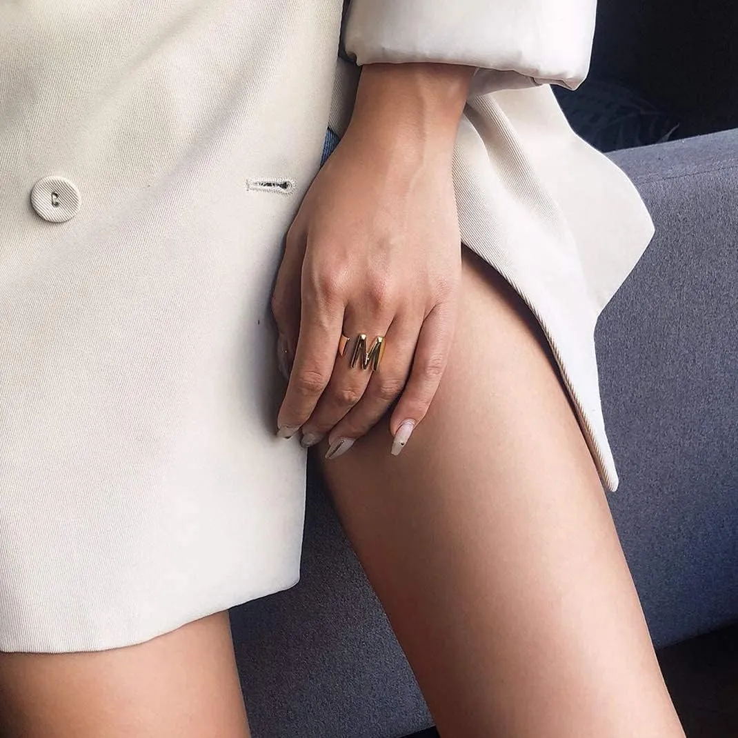 KeyStyle Bold Initial Letter Rings Adjustable, GoldChic Jewelry Women Gold Statement Ring Personalized Engraved Womens Open Signet Ring for Party (Gold, White Gold, Black)